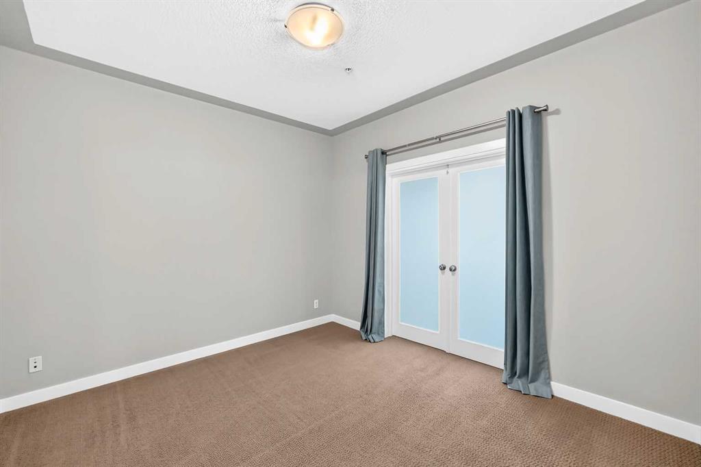 Picture of 201, 35 Inglewood Park SE, Calgary Real Estate Listing