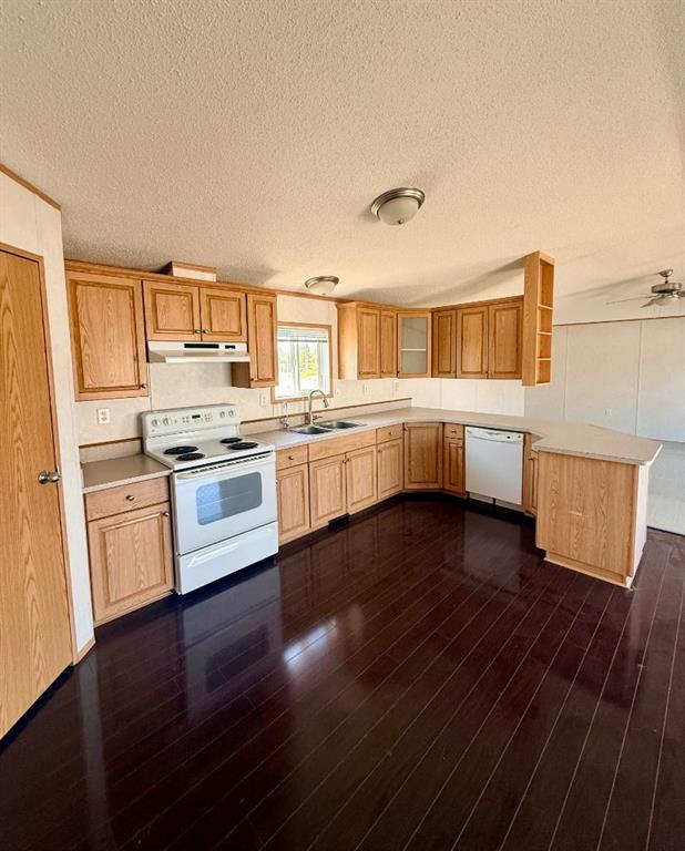 Picture of 11001 103 Street  , La Crete Real Estate Listing