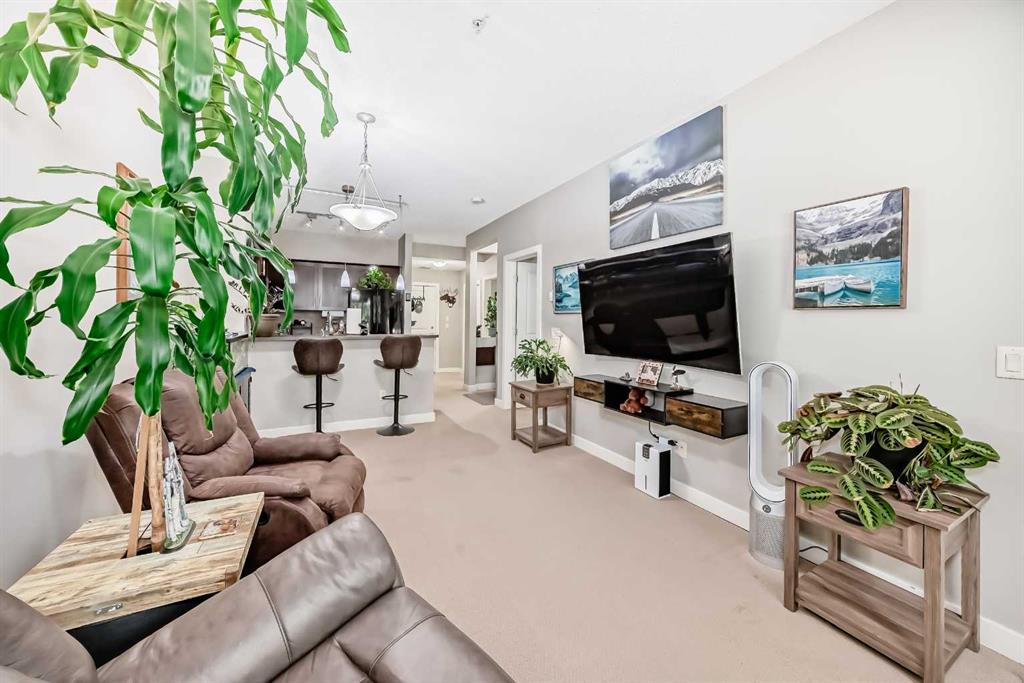 Picture of 113, 201 Sunset Drive , Cochrane Real Estate Listing