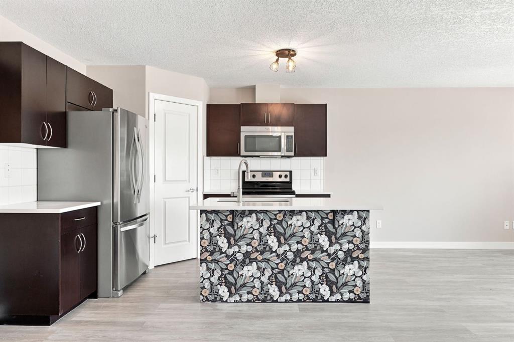 Picture of 804, 250 Sage Valley Road NW, Calgary Real Estate Listing