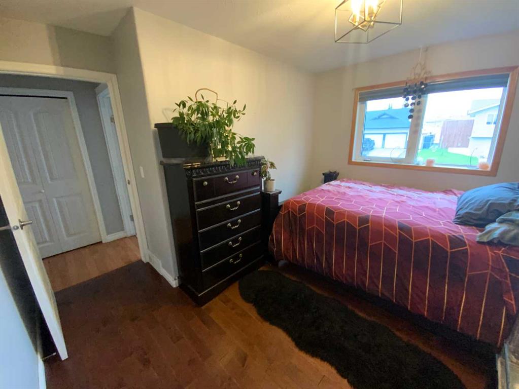 Picture of 1513 Westview Drive , Bowden Real Estate Listing