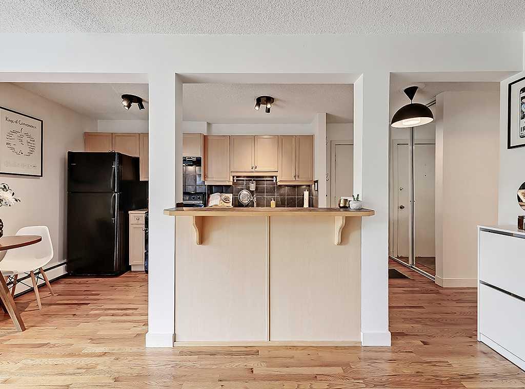 Picture of 305, 112 23 Avenue SW, Calgary Real Estate Listing