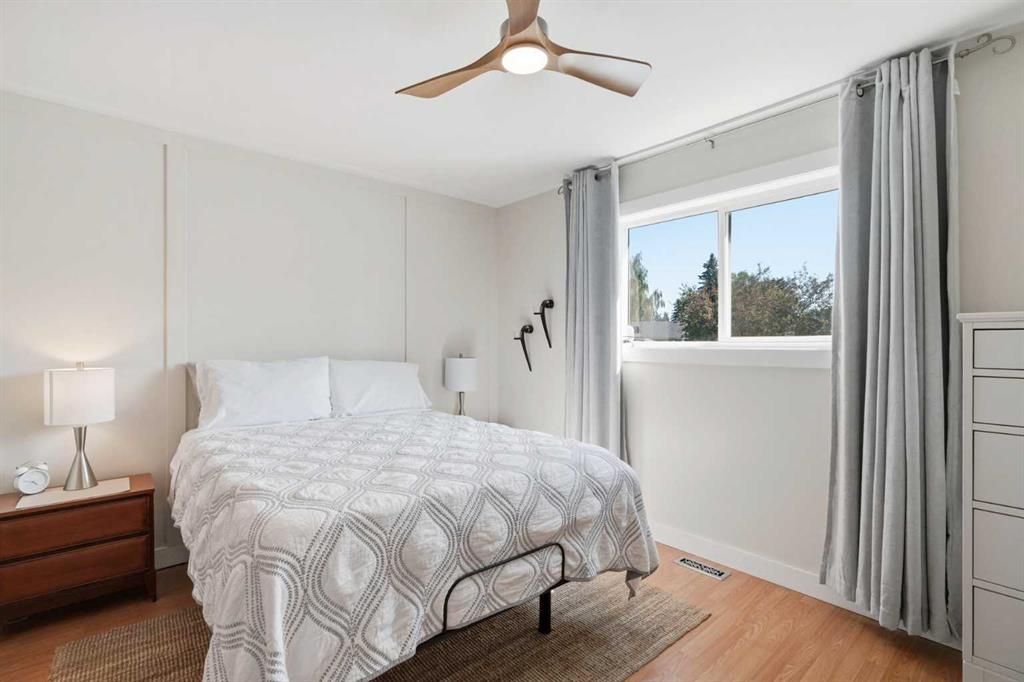 Picture of 19 Millcrest Way SW, Calgary Real Estate Listing