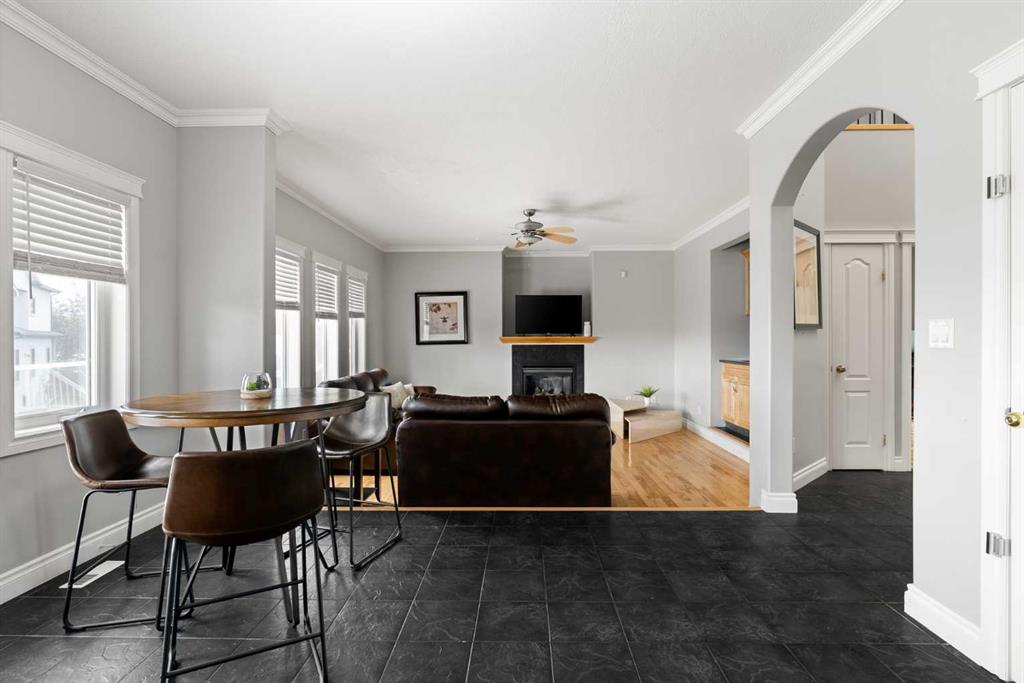 Picture of 169 Lindstrom Crescent , Fort McMurray Real Estate Listing