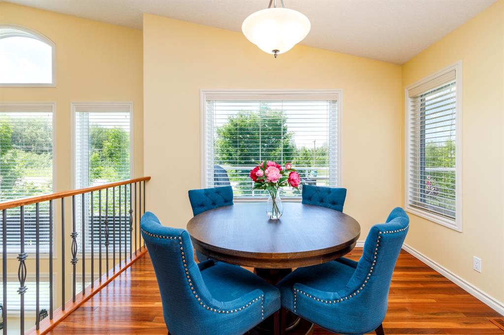 Picture of 54 Fieldstone Way , Sylvan Lake Real Estate Listing