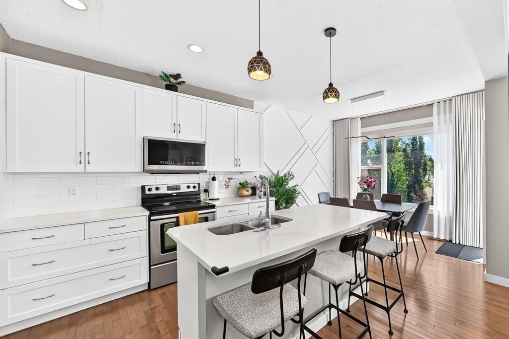 Picture of 68 Sage Valley Drive NW, Calgary Real Estate Listing
