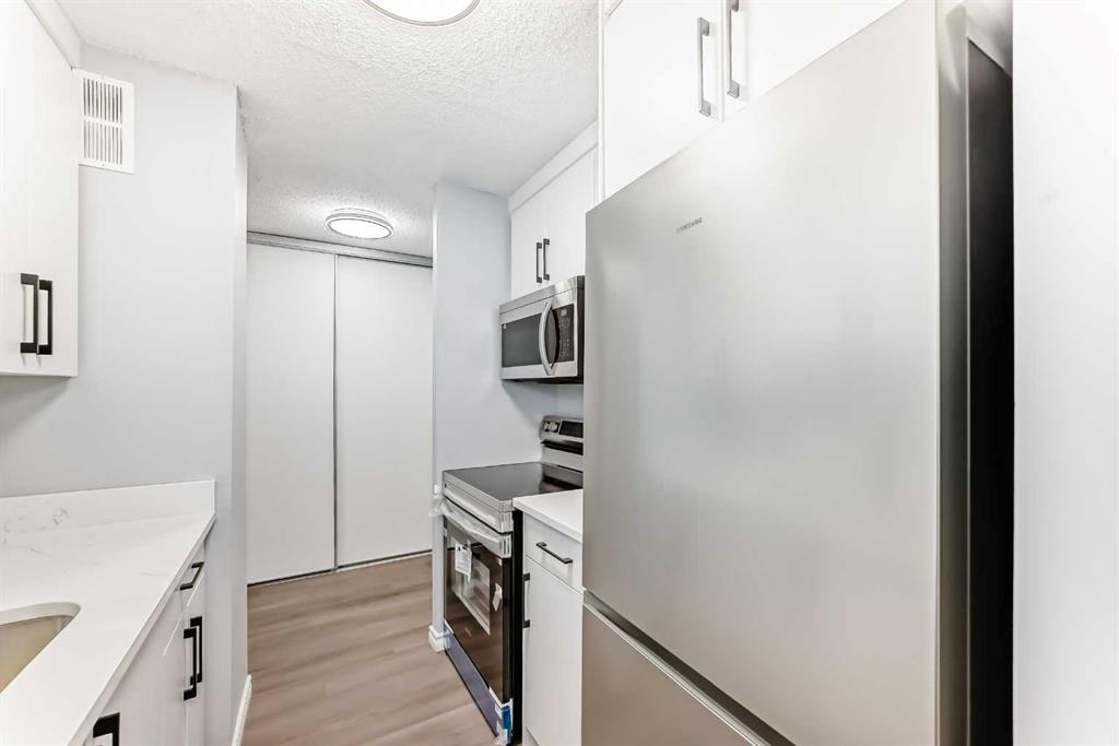 Picture of 309, 924 14 Avenue SW, Calgary Real Estate Listing