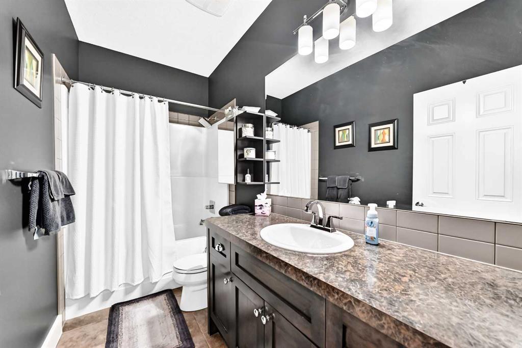 Picture of 9 St. Andrews Close , Lyalta Real Estate Listing