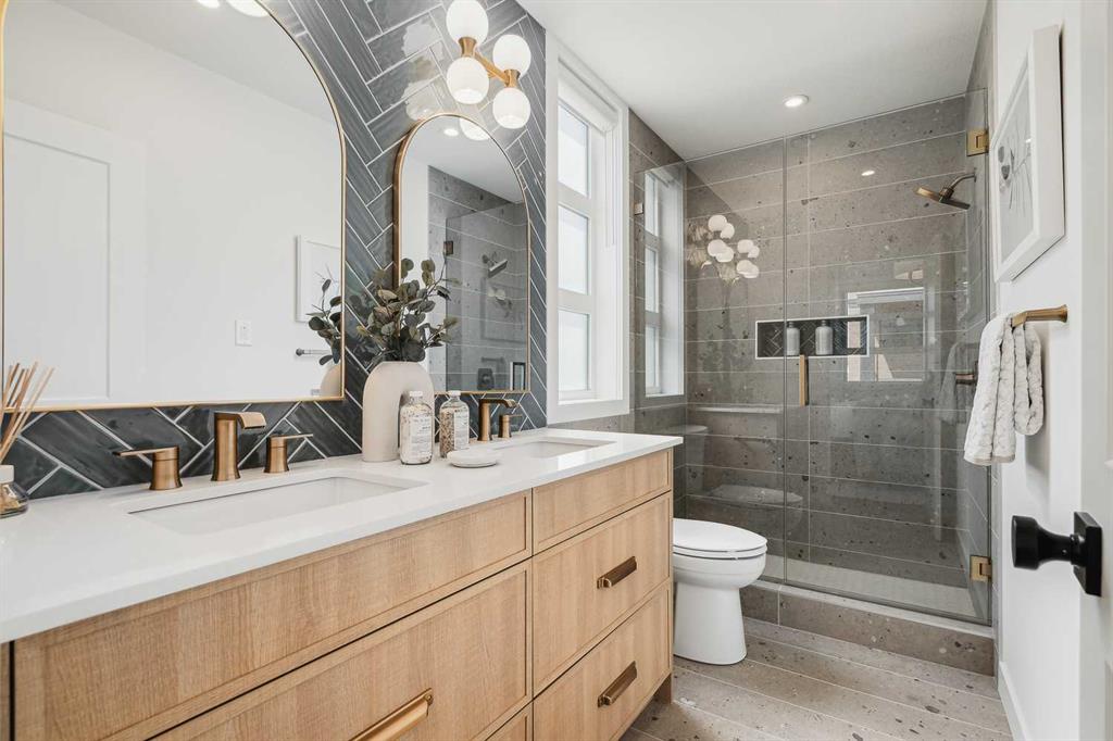 Picture of 2301, 55 Lucas Way NW, Calgary Real Estate Listing