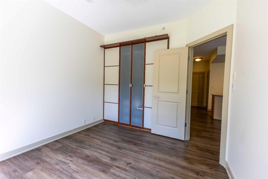 Picture of 1308, 5605 Henwood Street SW, Calgary Real Estate Listing