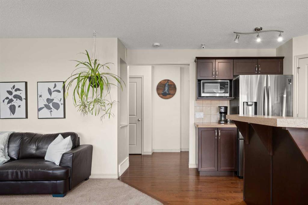 Picture of 277 Brightonwoods Gardens SE, Calgary Real Estate Listing