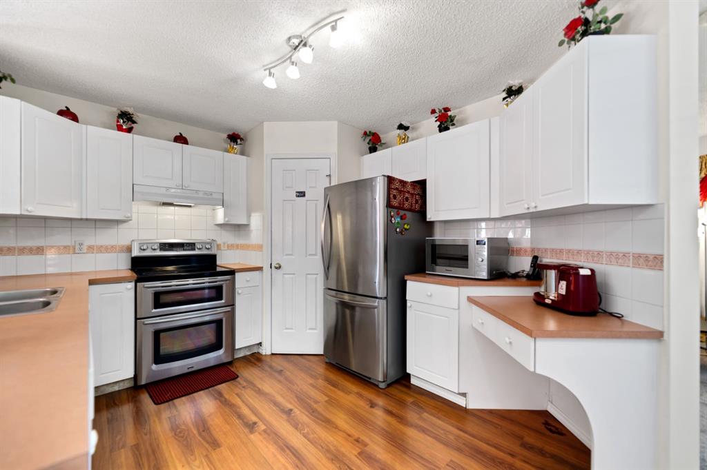 Picture of 221 Tarington Close NE, Calgary Real Estate Listing