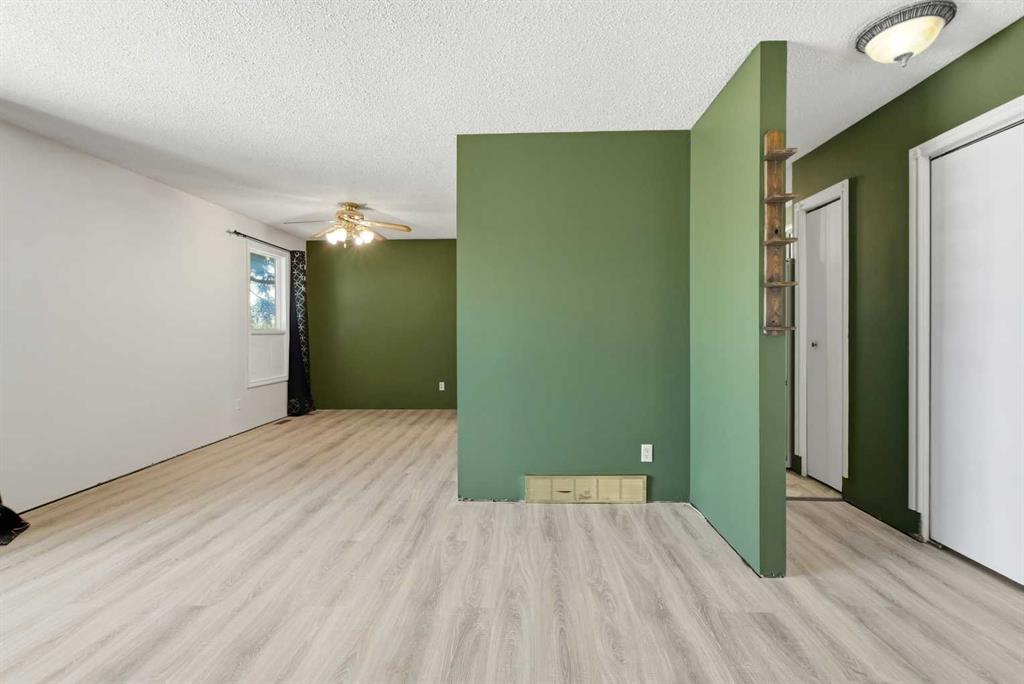 Picture of 17 Gordon Street , Red Deer Real Estate Listing