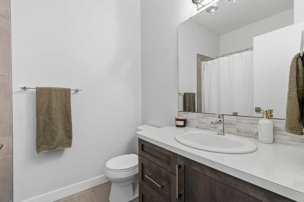 Picture of 122 Lundberg Crescent , Red Deer Real Estate Listing