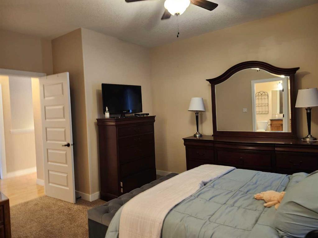 Picture of 628 Bankview Drive , Drumheller Real Estate Listing
