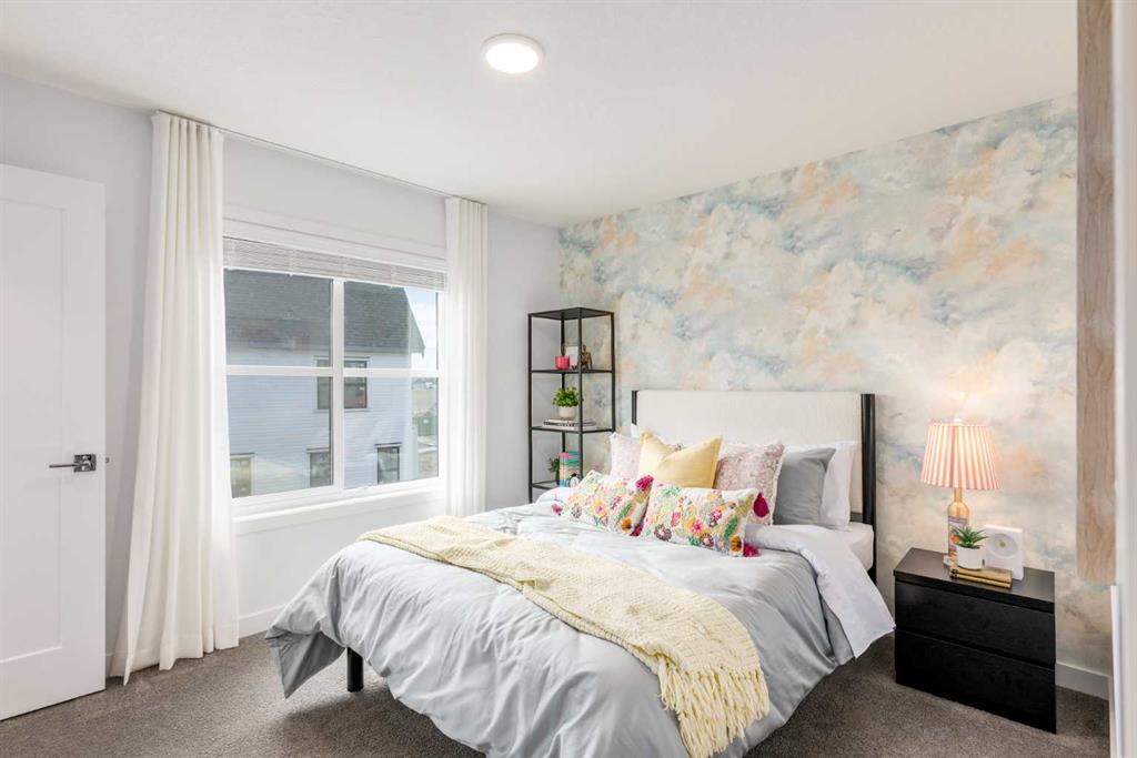 Picture of 90 Heirloom Passage SE, Calgary Real Estate Listing