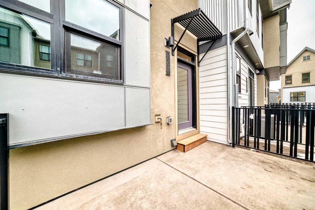 Picture of 103, 30 Rochester View NW, Calgary Real Estate Listing