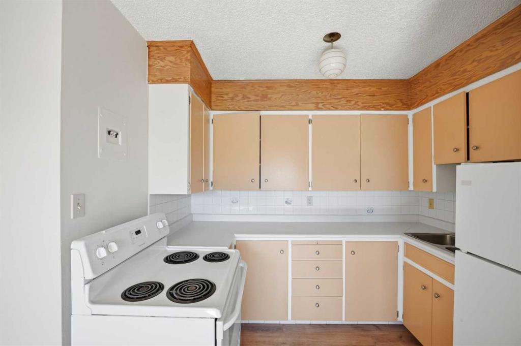 Picture of 1812 26 Avenue SW, Calgary Real Estate Listing