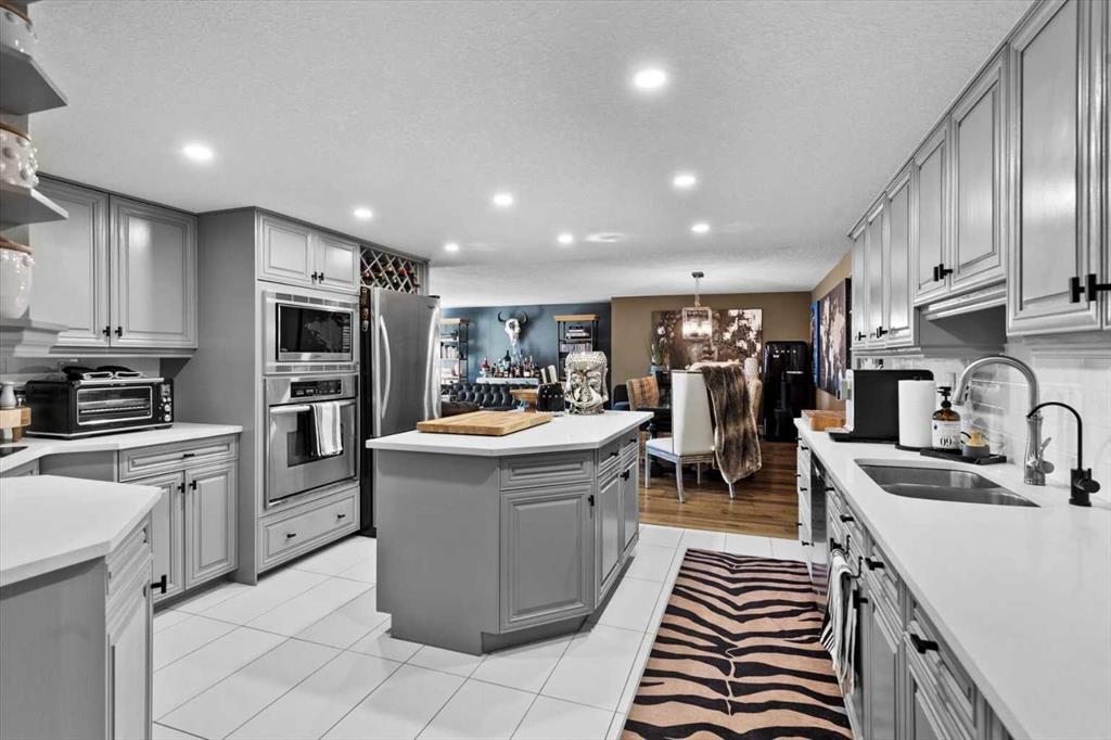 Picture of 302, 320 Meredith Road NE, Calgary Real Estate Listing