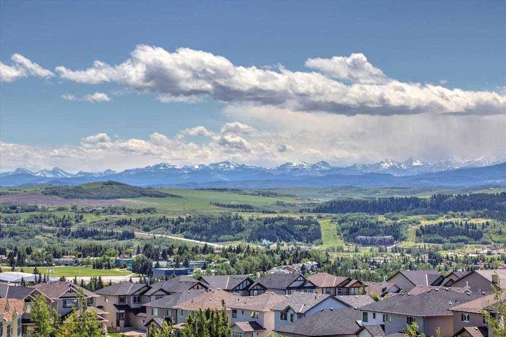 Picture of 99 Sunset View , Cochrane Real Estate Listing