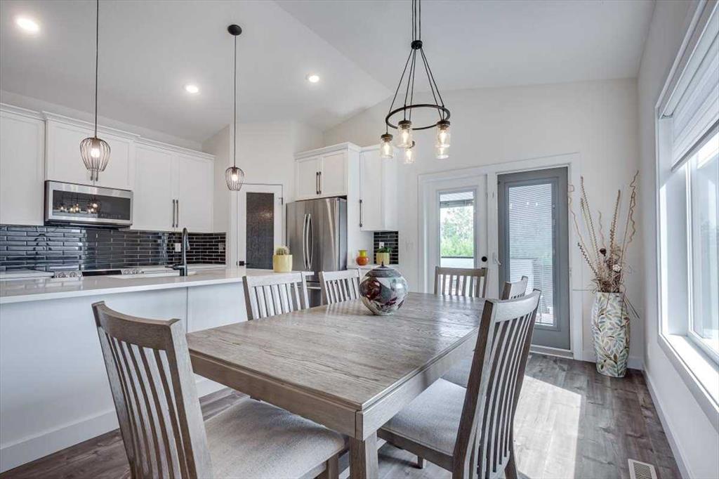 Picture of 73 Longmire Close , Red Deer Real Estate Listing