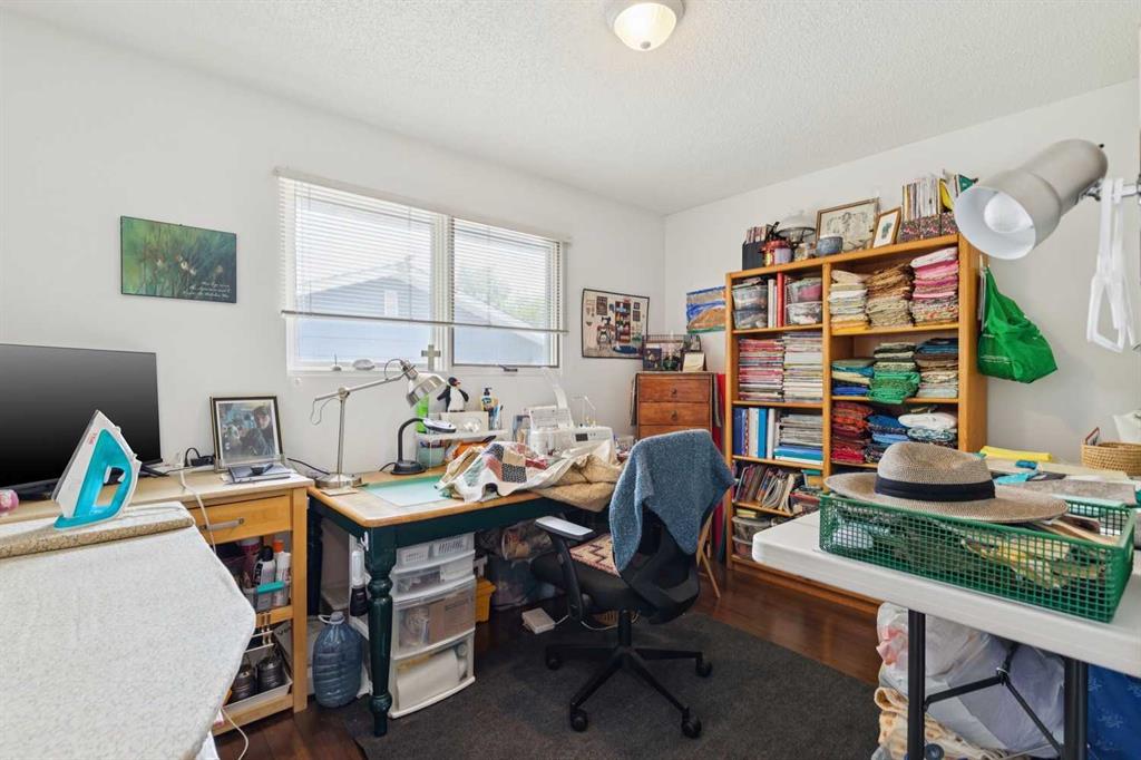 Picture of 102 Thorson Crescent , Okotoks Real Estate Listing