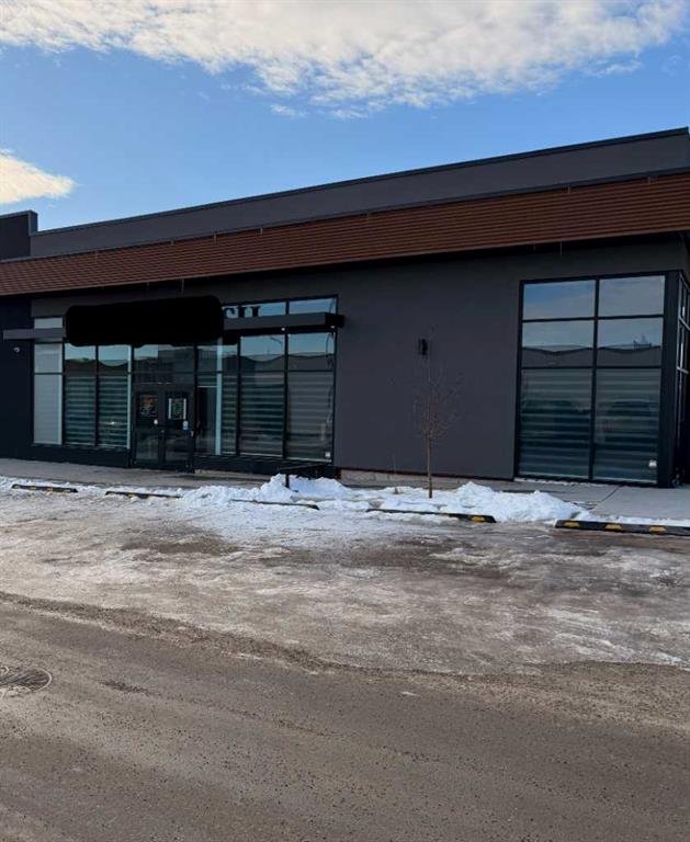 Picture of 120, 3950 Sage Hill Drive NW, Calgary Real Estate Listing