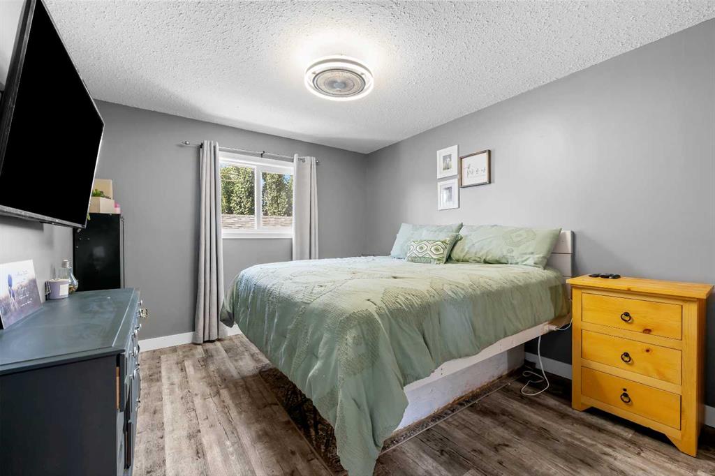 Picture of 4508 30A Street Close , Lloydminster Real Estate Listing