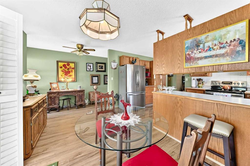 Picture of 49, 2821 Botterill Crescent , Red Deer Real Estate Listing