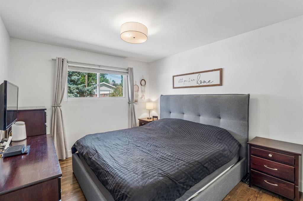 Picture of 27 Heston Street NW, Calgary Real Estate Listing