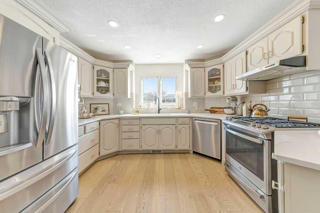 Picture of 605 22 Street , Wainwright Real Estate Listing