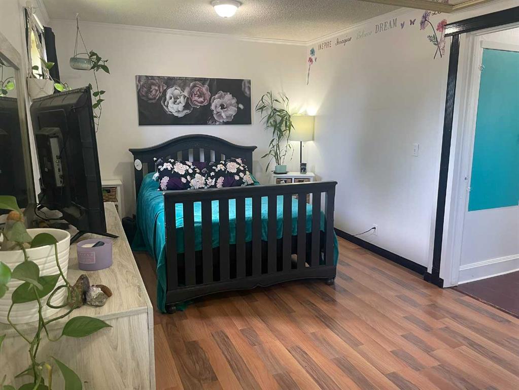 Picture of 4702 48 Avenue , Grimshaw Real Estate Listing