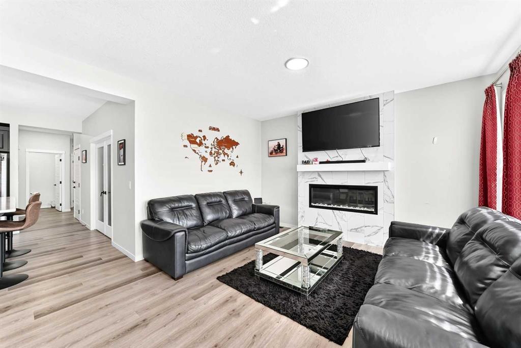 Picture of 241 Sage Bluff Rise NW, Calgary Real Estate Listing