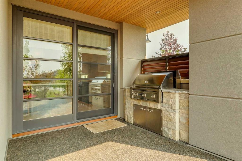 Picture of 67 Aspen Ridge Square SW, Calgary Real Estate Listing