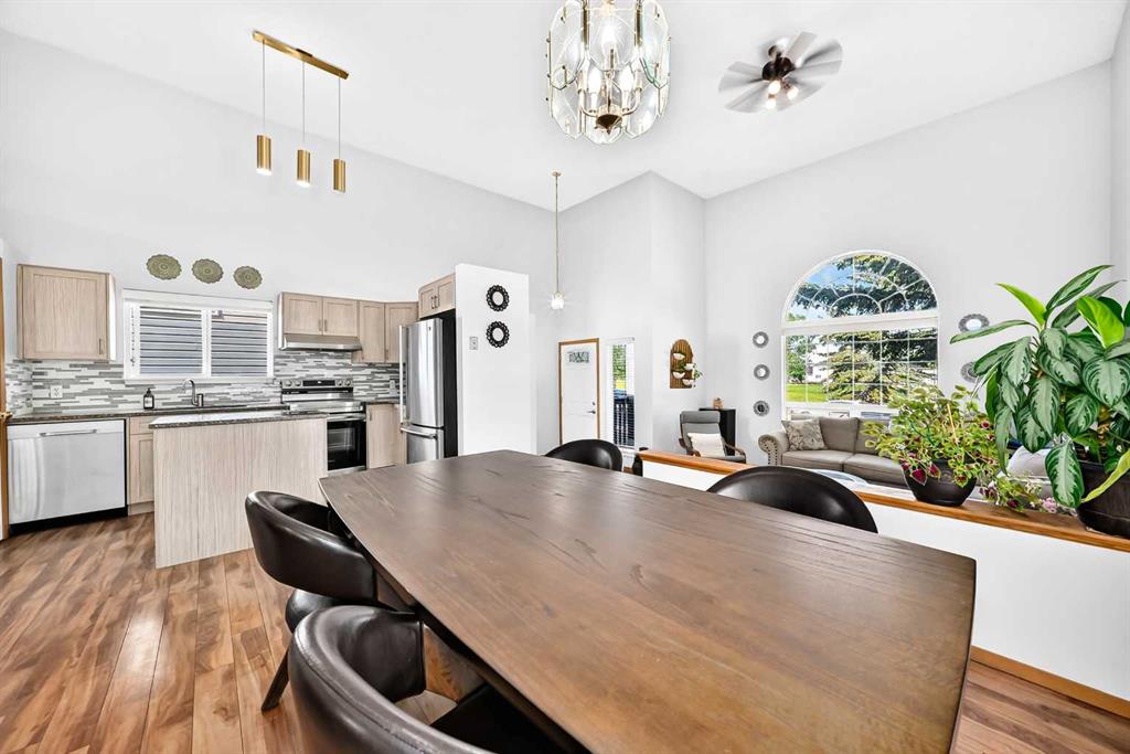 Picture of 3628 Catalina Boulevard NE, Calgary Real Estate Listing