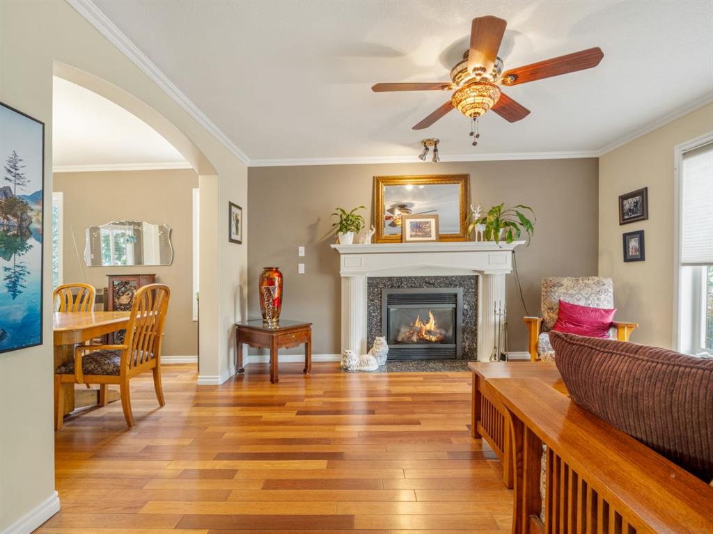 Picture of 219 Falcon Ridge Way W, Rural Lethbridge County Real Estate Listing
