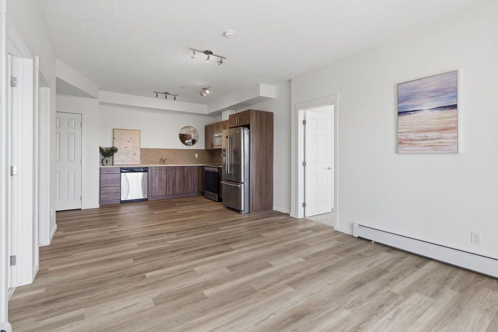 Picture of 3209, 99 Copperstone Park SE, Calgary Real Estate Listing