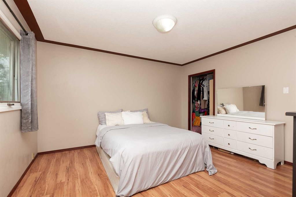 Picture of 258 McDermott Road , Coalhurst Real Estate Listing