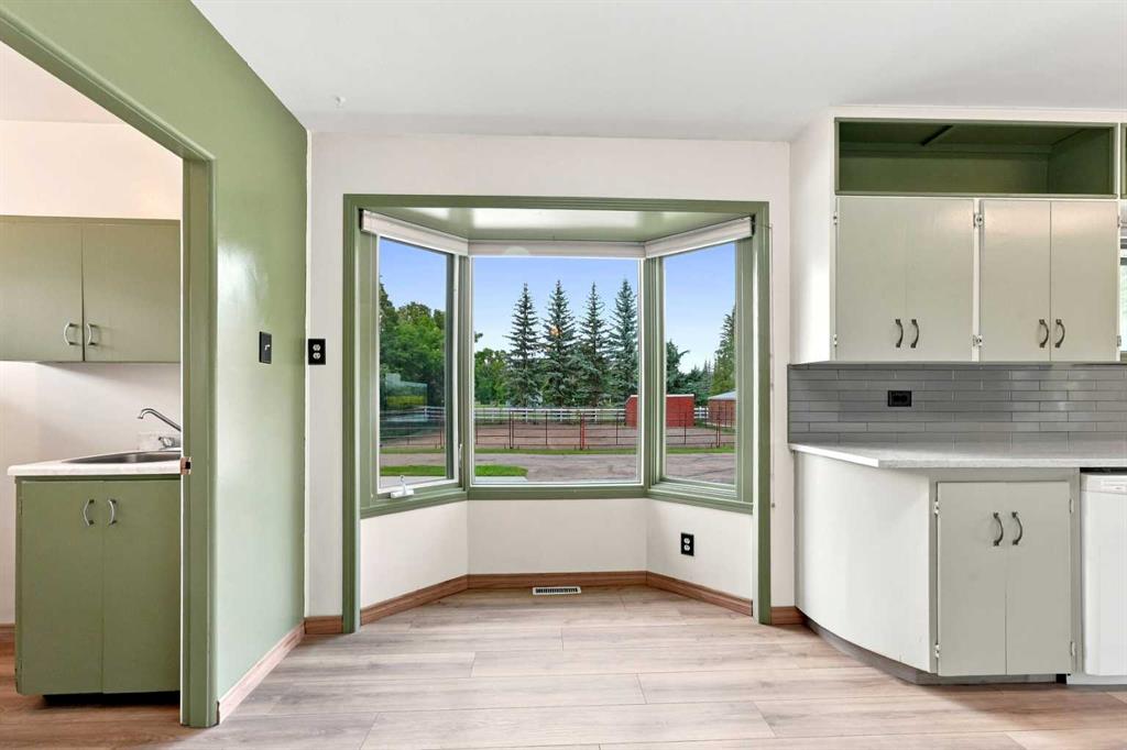 Picture of 38546 Range Road 272  , Red Deer Real Estate Listing