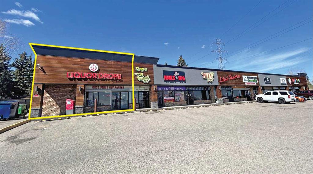 Picture of Unit 1, 5555 Strathcona Hill SW, Calgary Real Estate Listing