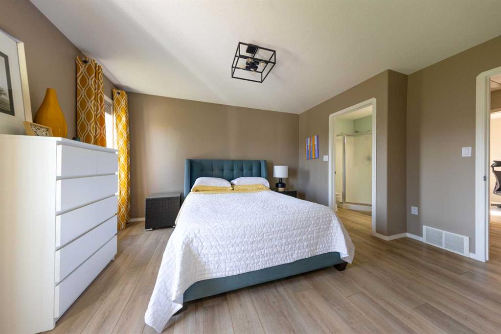Picture of 6116 21 Street , Lloydminster Real Estate Listing