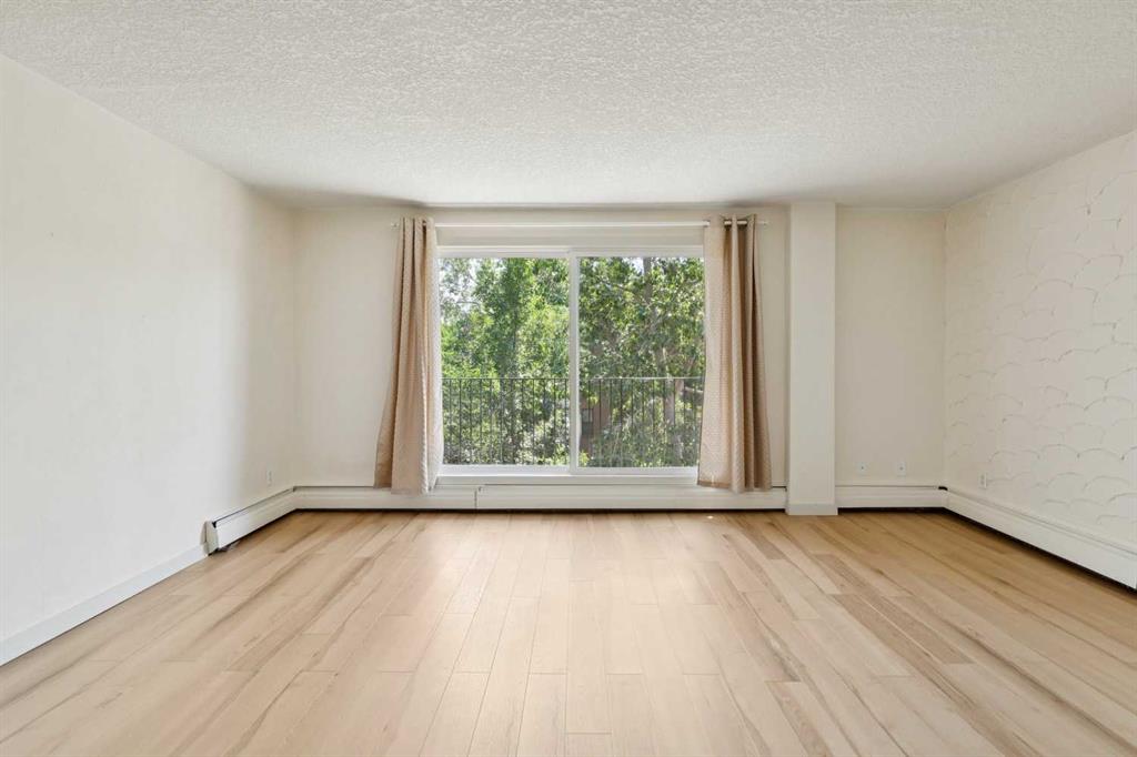 Picture of 405, 340 4 Avenue NE, Calgary Real Estate Listing
