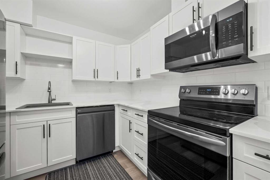 Picture of 40, 3809 45 Street SW, Calgary Real Estate Listing