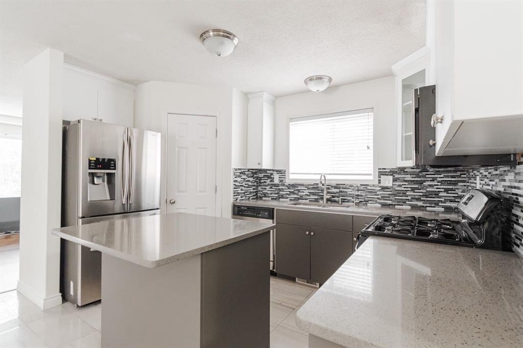 Picture of 129 Lightbown Way , Fort McMurray Real Estate Listing