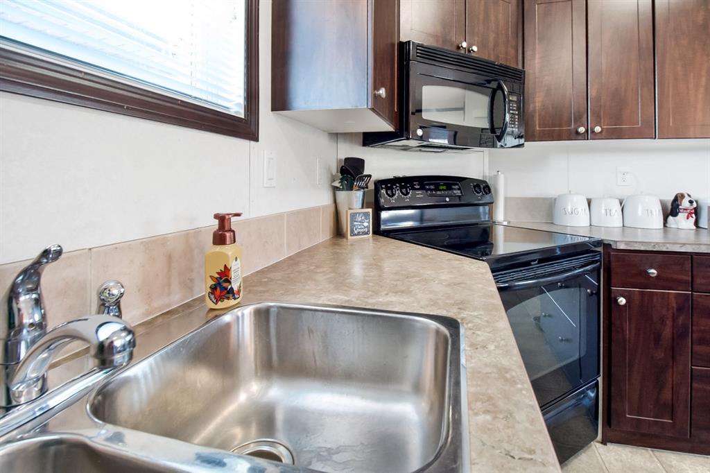 Picture of 327 3 Street , Hays Real Estate Listing