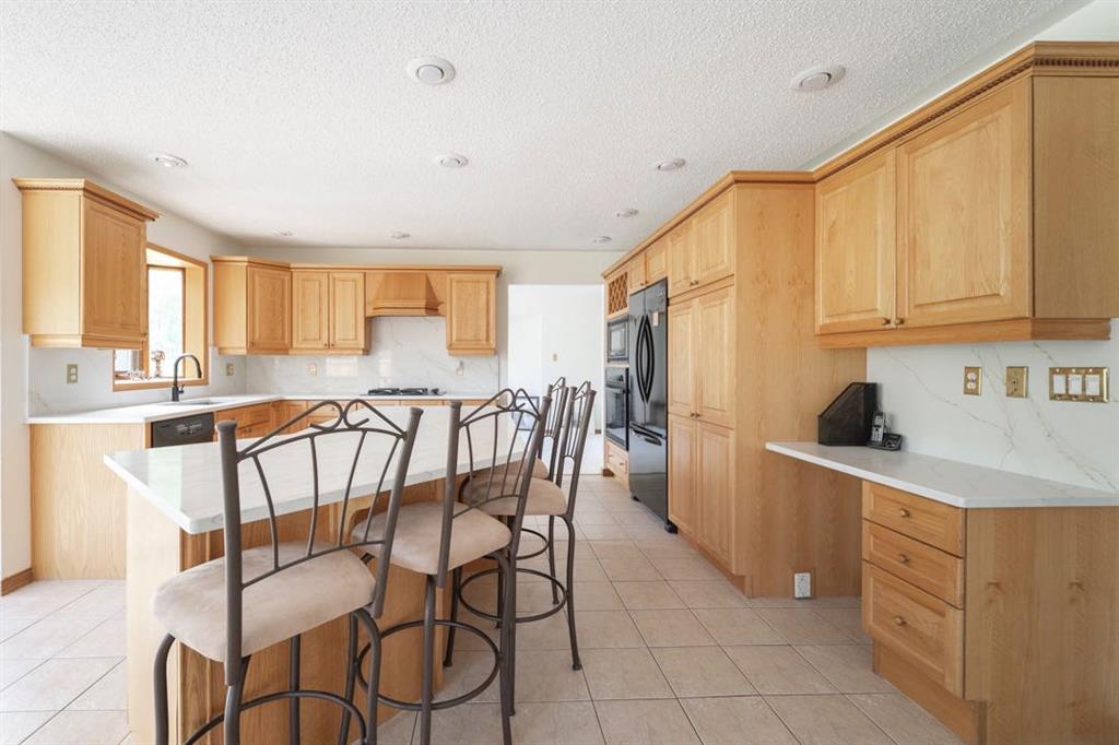 Picture of 118 Dickins Close , Fort McMurray Real Estate Listing