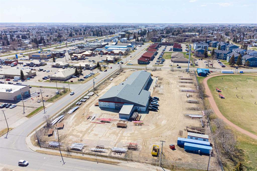 Picture of 5109 41 Street , Lloydminster Real Estate Listing