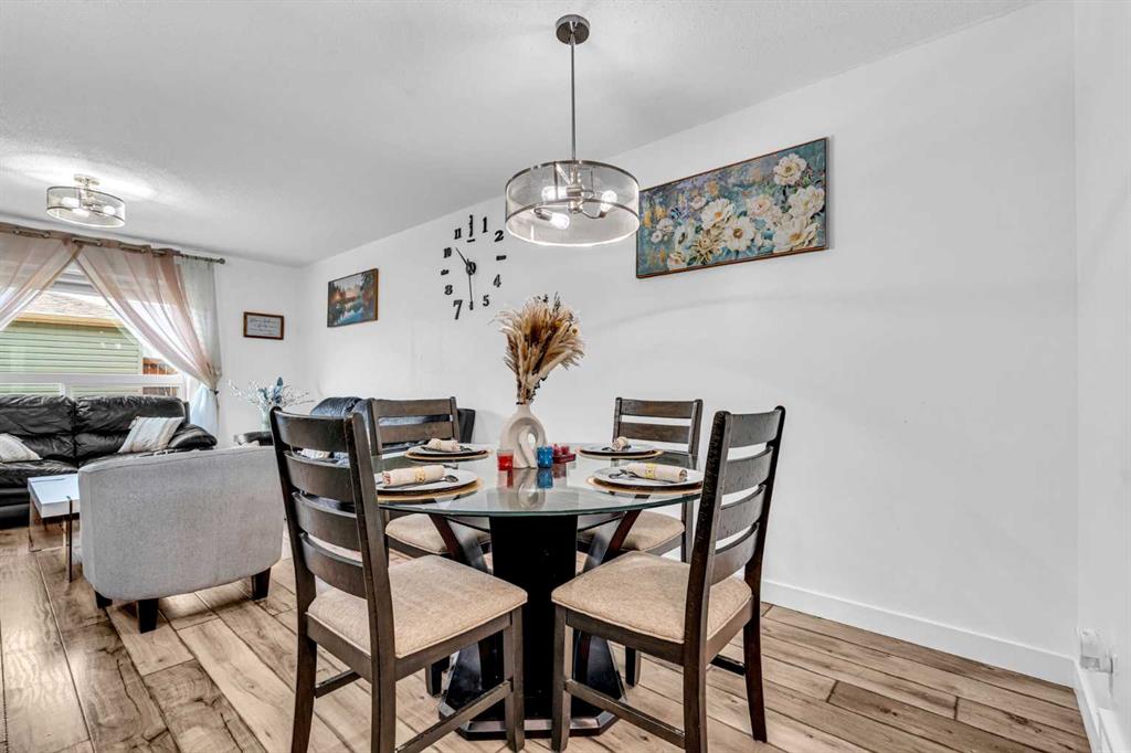 Picture of 1444 Legacy Circle SE, Calgary Real Estate Listing