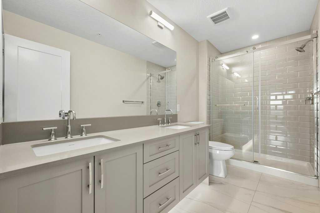 Picture of 306, 1702 17 Avenue SW, Calgary Real Estate Listing