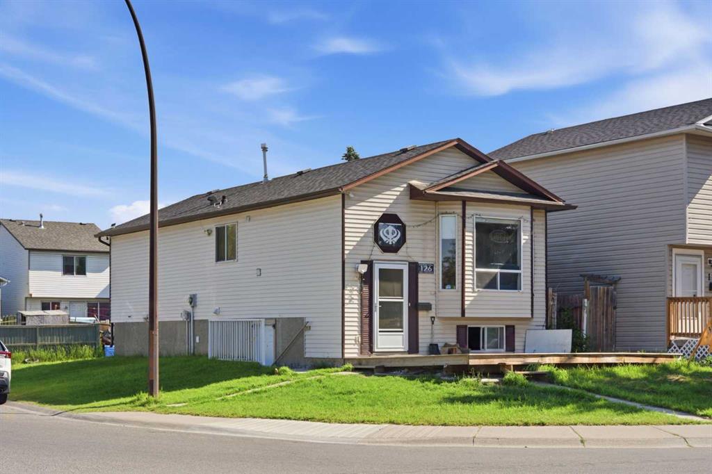 Picture of 126 Martindale Boulevard NE, Calgary Real Estate Listing